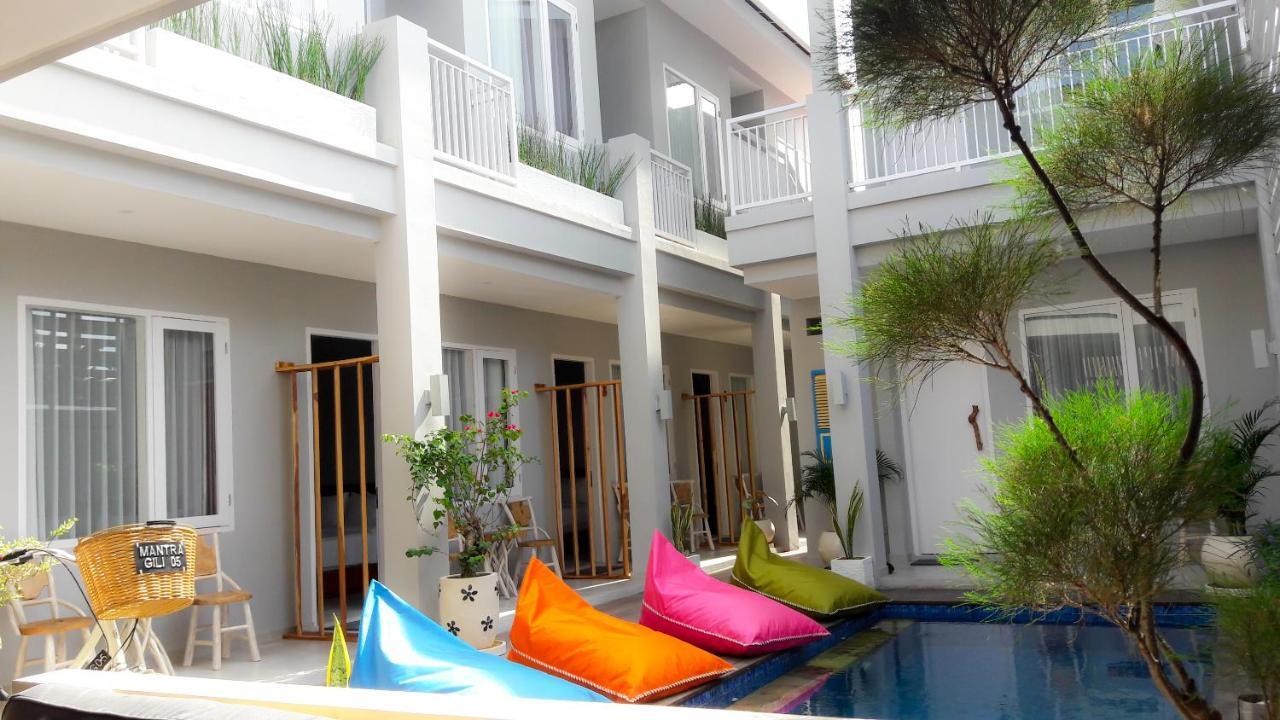 Mantra Gili Hotel Gili Trawangan Exterior photo